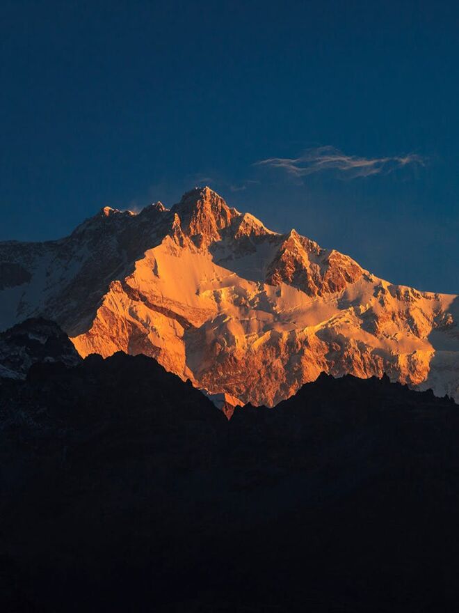 0afad85d 2c5f 474d bc78 45766b1ae43b goechala gcl lsprasath sunrise mountain 