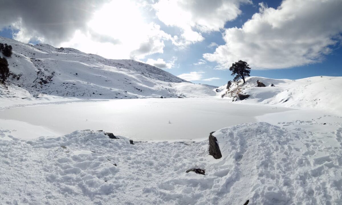 Brahmatal, indiahikes, frozen lake, winter, himalayan treks