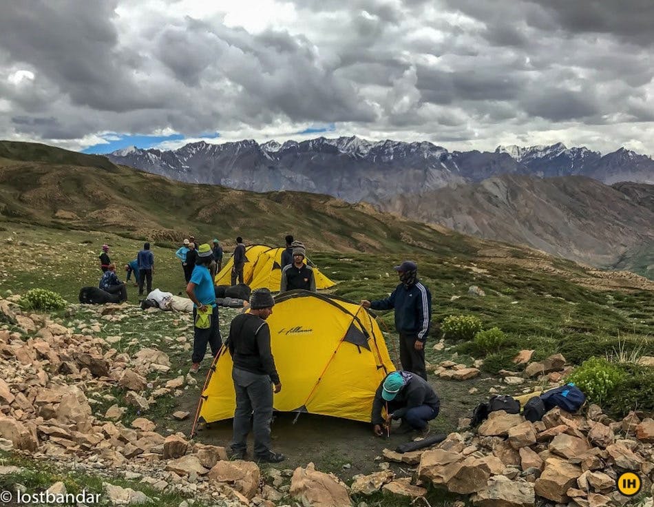 56618d06 18ba 4bdf ba83 ce194f456095 kanamo peak indiahikes rohit manchanda camp at kanamo base 1