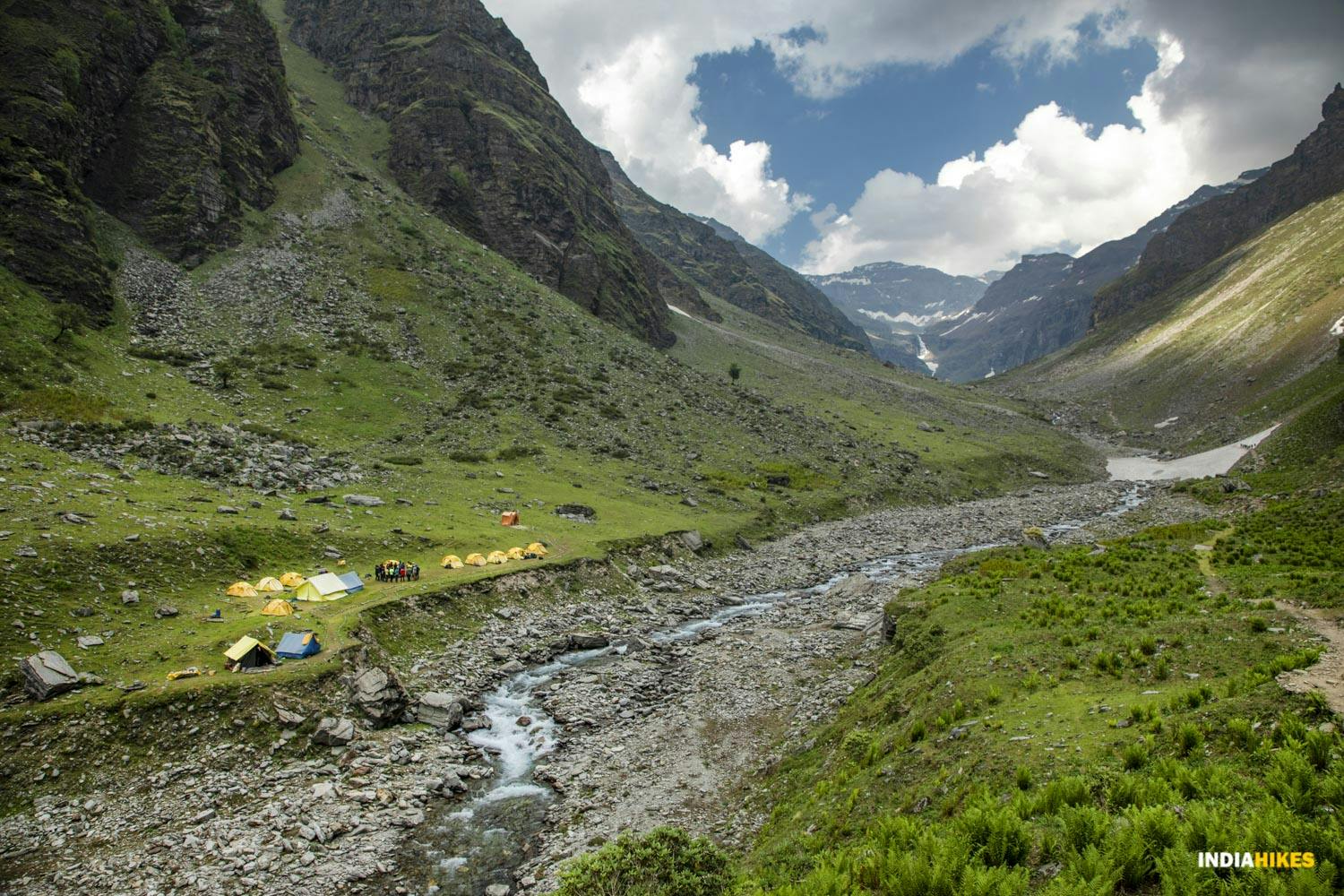 725c178a 083f 44cd a3d1 835736b766ca rupin pass trek jothiranjan june 2022 summer  145 saurvas thatch