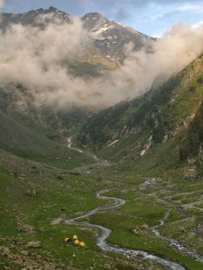 73439932 7c27 4ce7 b076 02ee0a7f95a8 tulian lake lucas bragagnollo indiahikes %2810%29