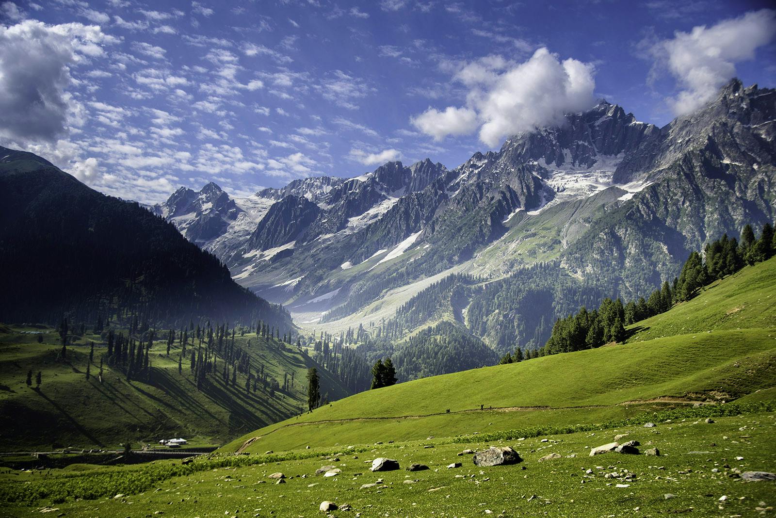 d087dd46 5d8b 4733 bb29 ceda593dea48 august   kashmir great lakes indiahikes rajshree sarda 2